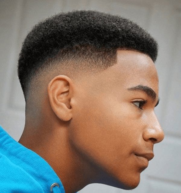Cortes para cabelos masculinos crespos: Dicas e Inspirações! 5 Drop Fade cabelo crespo
